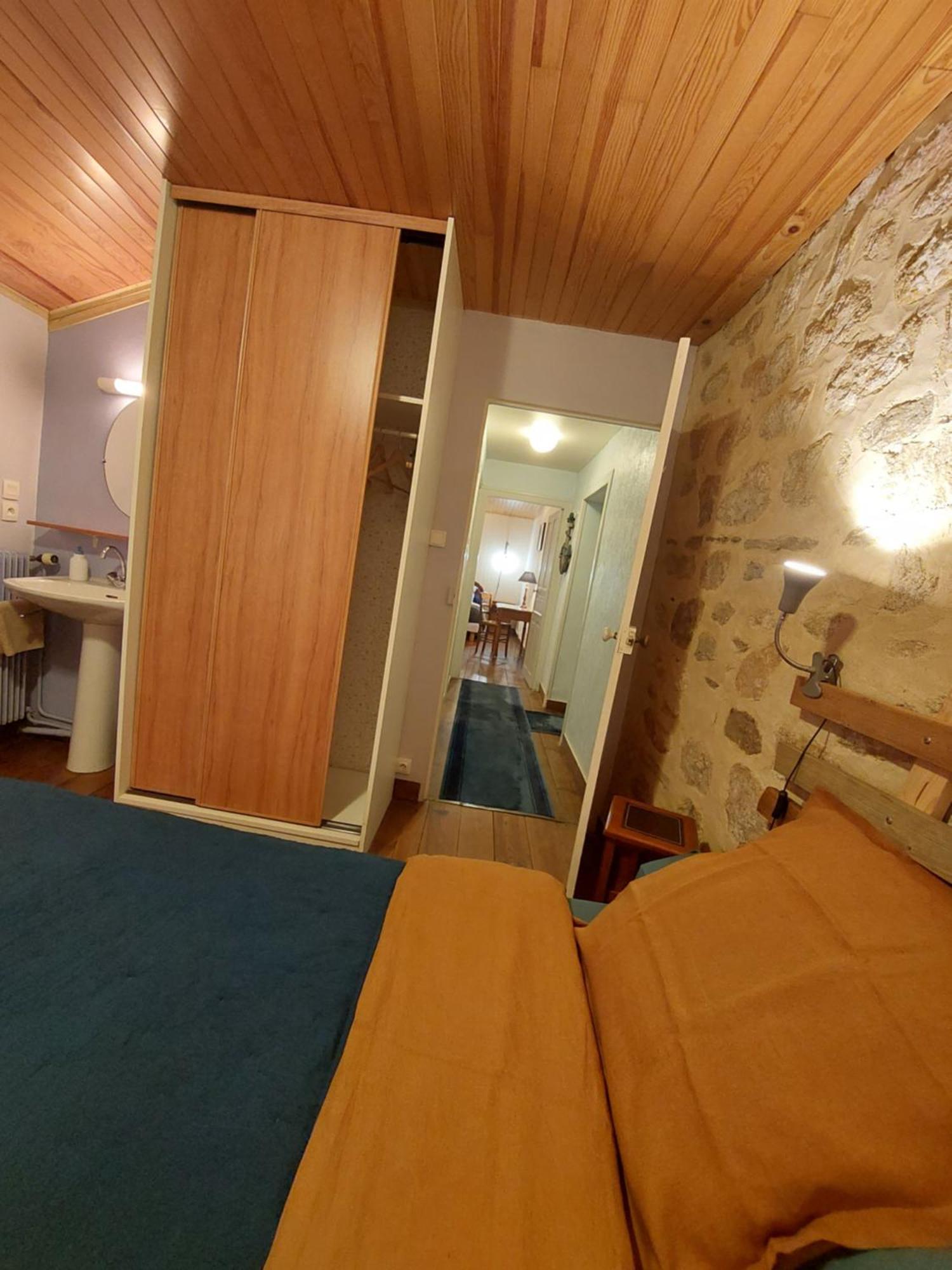 Chambres D'Hotes Kerioret Izella Kerlaz Εξωτερικό φωτογραφία